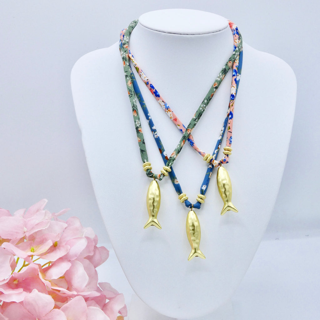 Collar Pez color