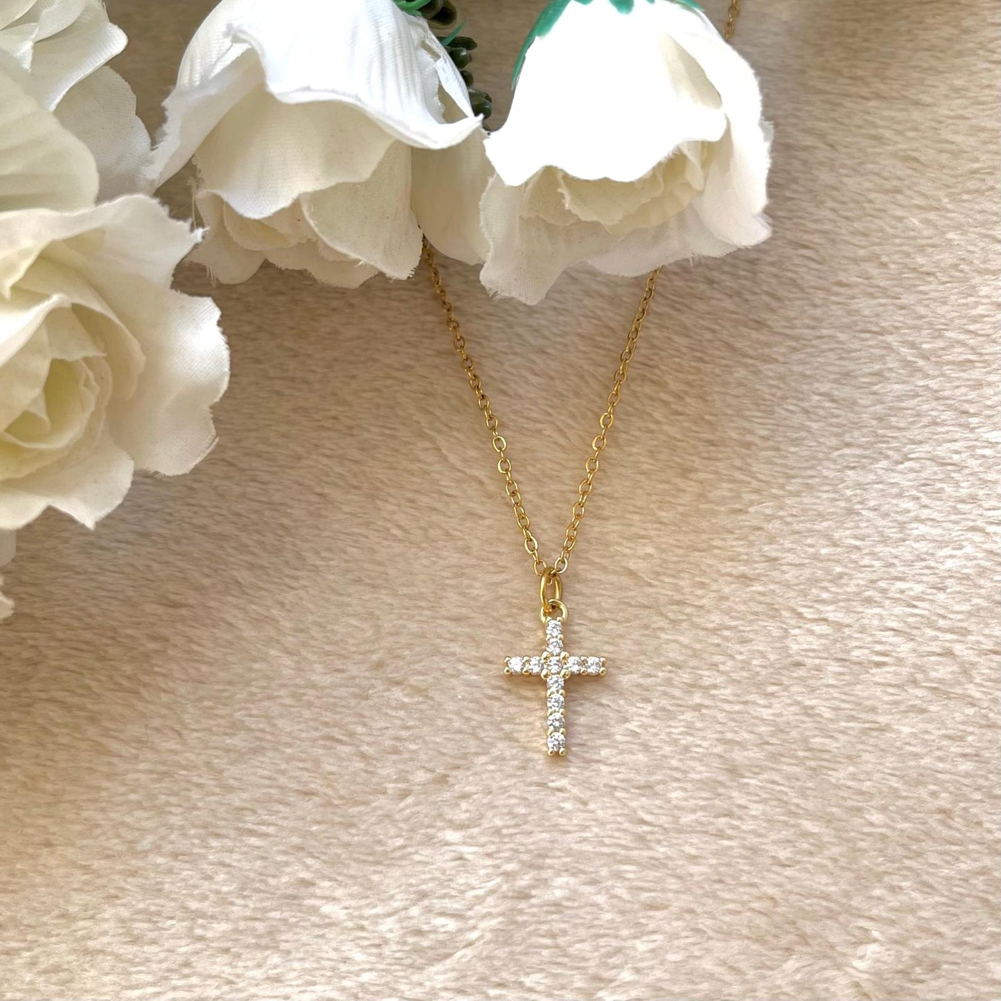 Collar cruzecita