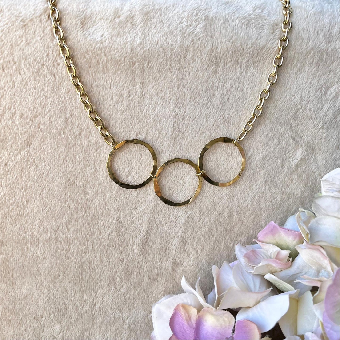 Collar Platanero