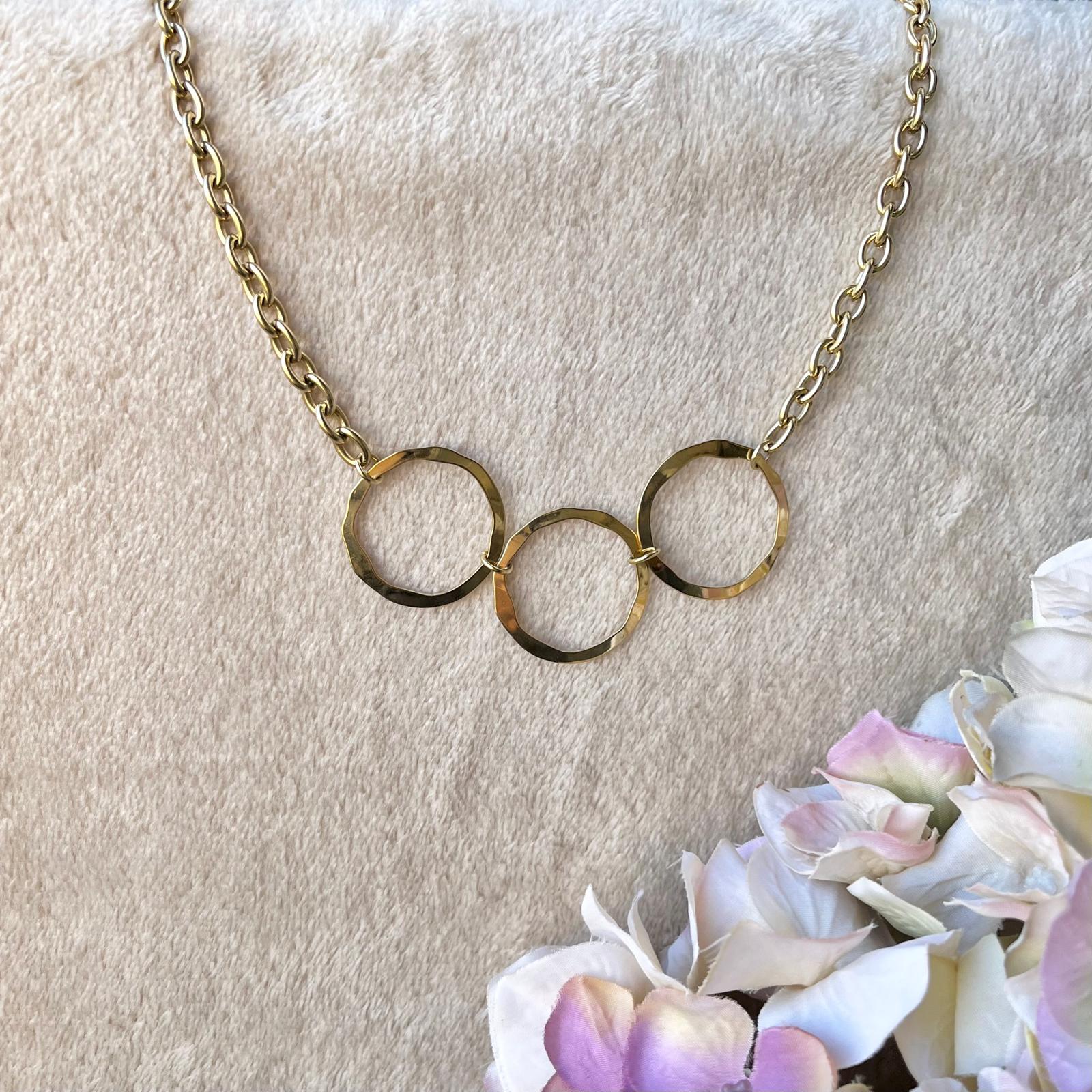 Collar Platanero
